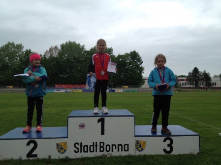 Luise Möckel - Gold über 400m der W7 beim Bambino Sportfest